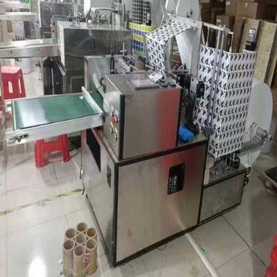 เครื่องบรรจุบรรจุกลมกลไก 4 ด้าน 220 วอลต์ 5KW 6 สาย ผลิตสวาบแอลกอฮอล์