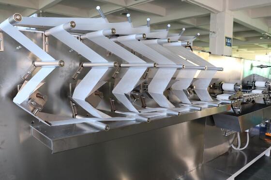 Good price สายการผลิตผ้าเช็ดตัวเด็กขนาดเล็กที่มีการให้อาหารต่อเนื่องและการทํางานความเร็วสูงสําหรับการผลิตขนาดใหญ่ ออนไลน์